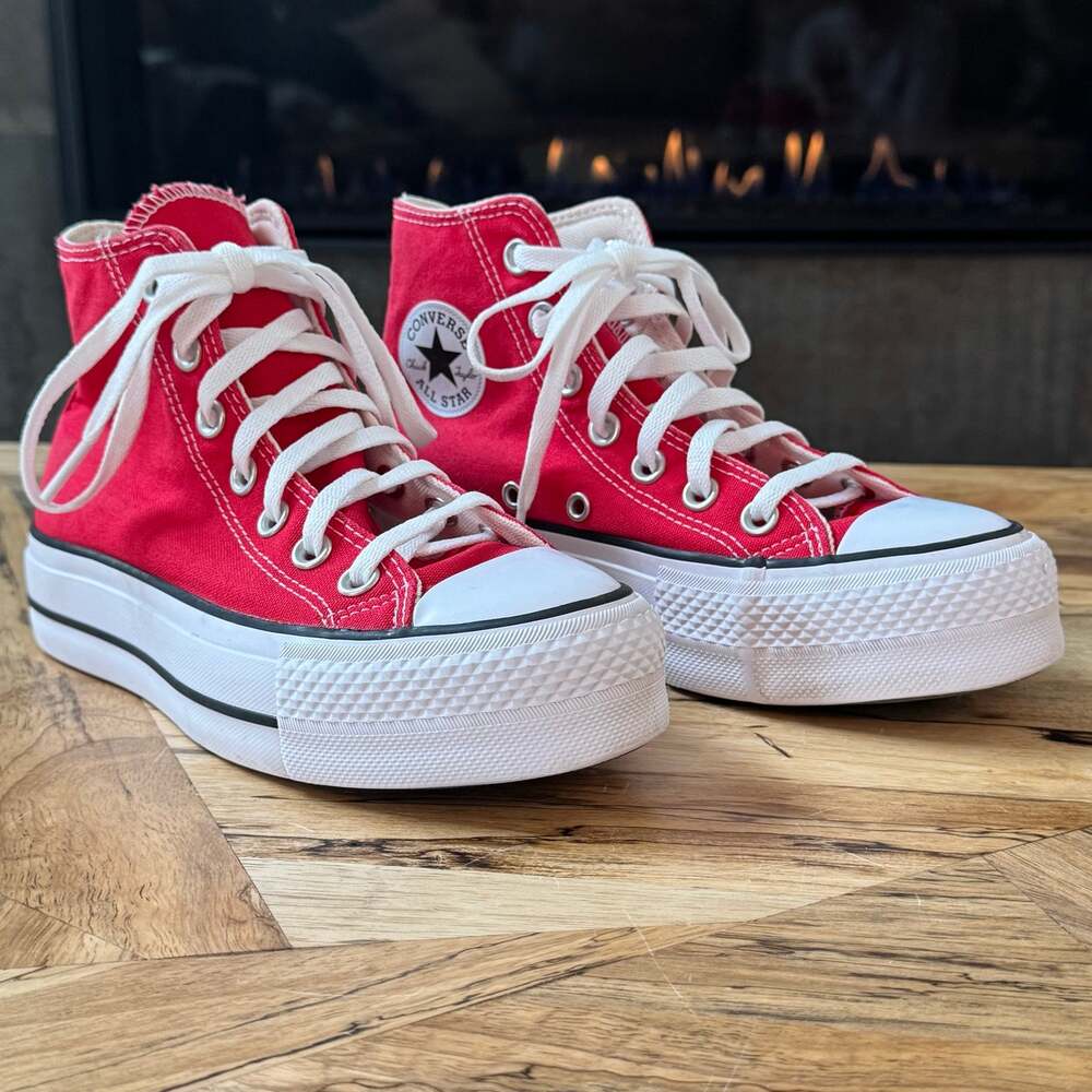 Converse Chuck Taylor All Star Lift Platform High Top Red Women’s Size 5 A09220F